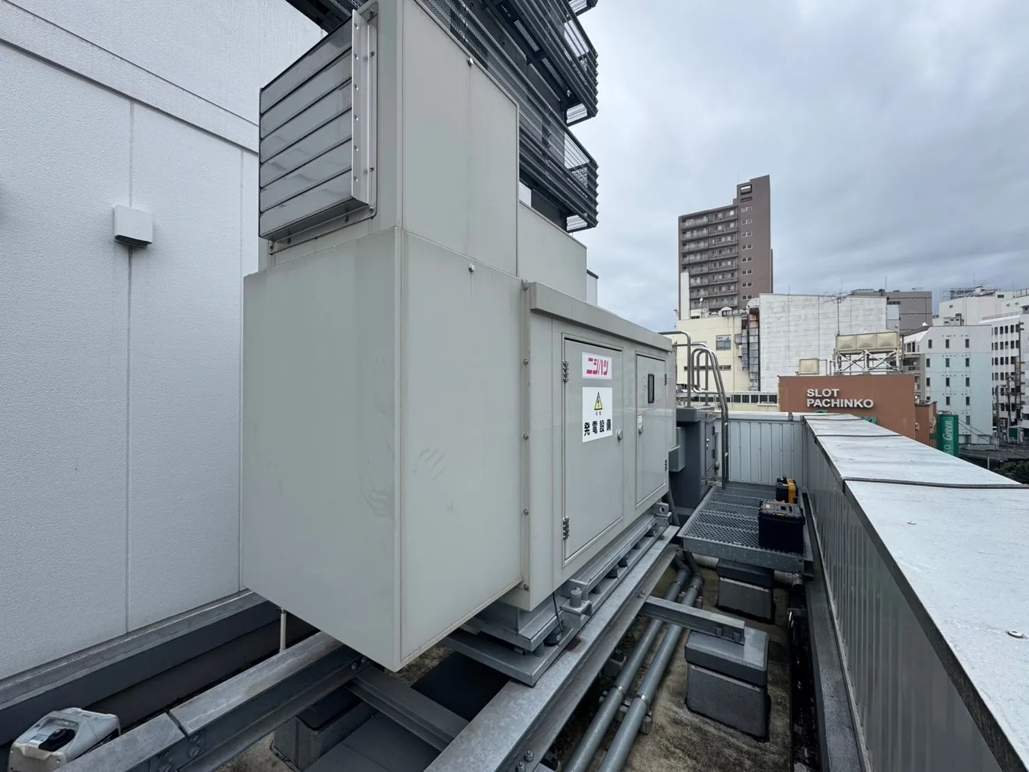 オフィスビル（神奈川県）