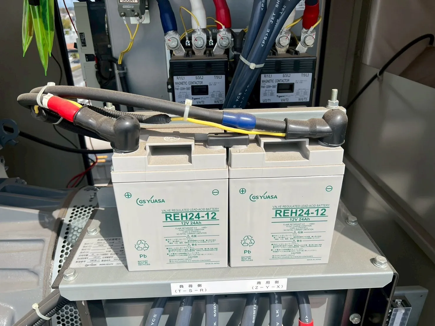 交換期限間近の蓄電池本体