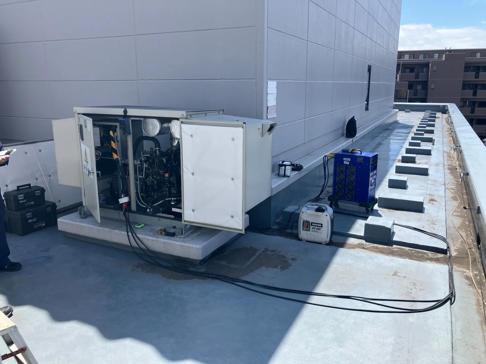 非常用発電機の負荷試験｜方法・点検周期・資格と整備の確認ポイント